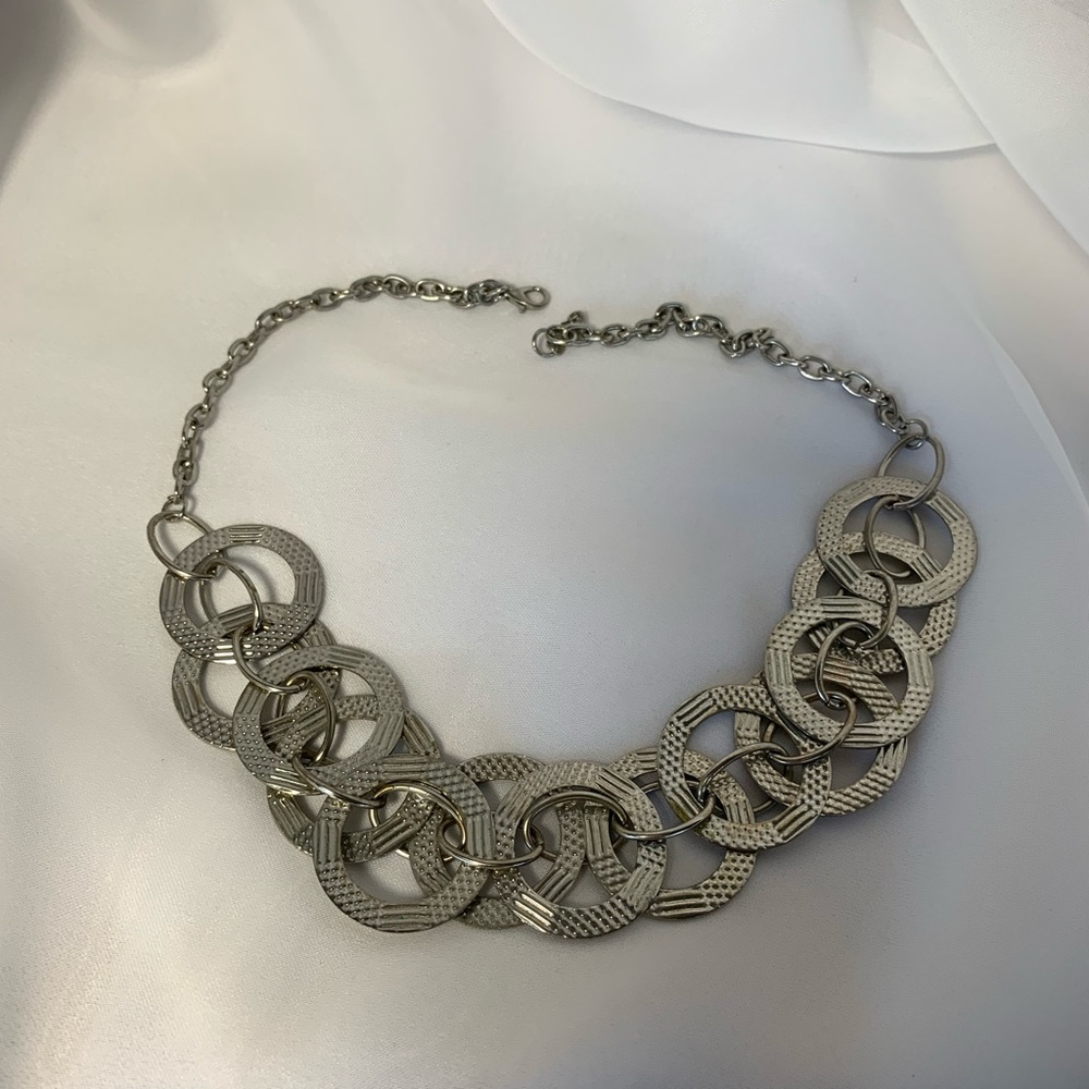 Silver Metal Ringed Necklace - Picture 3 of 4